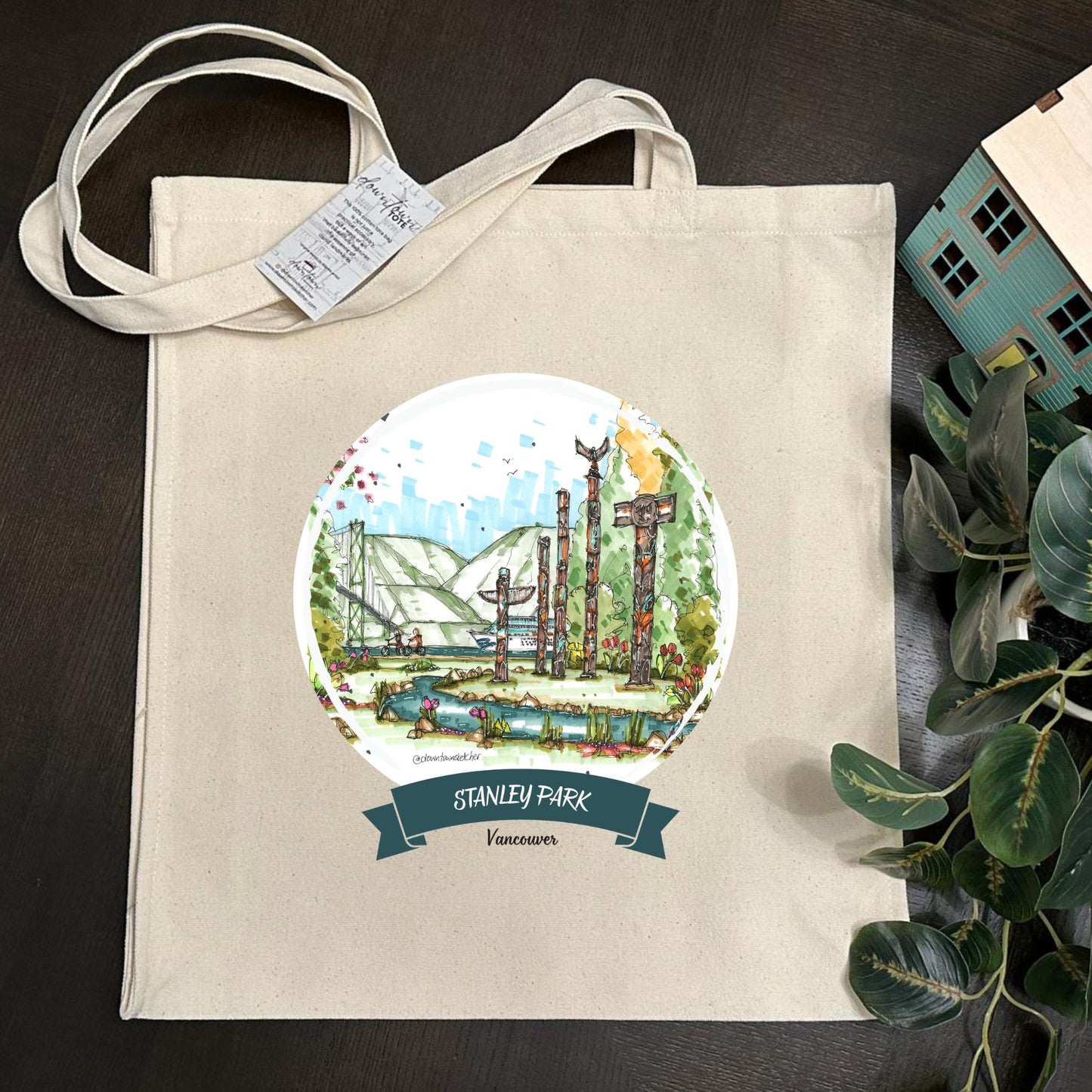 Totem Poles at Stanley Park, Vancouver- Downtown Tall Tote