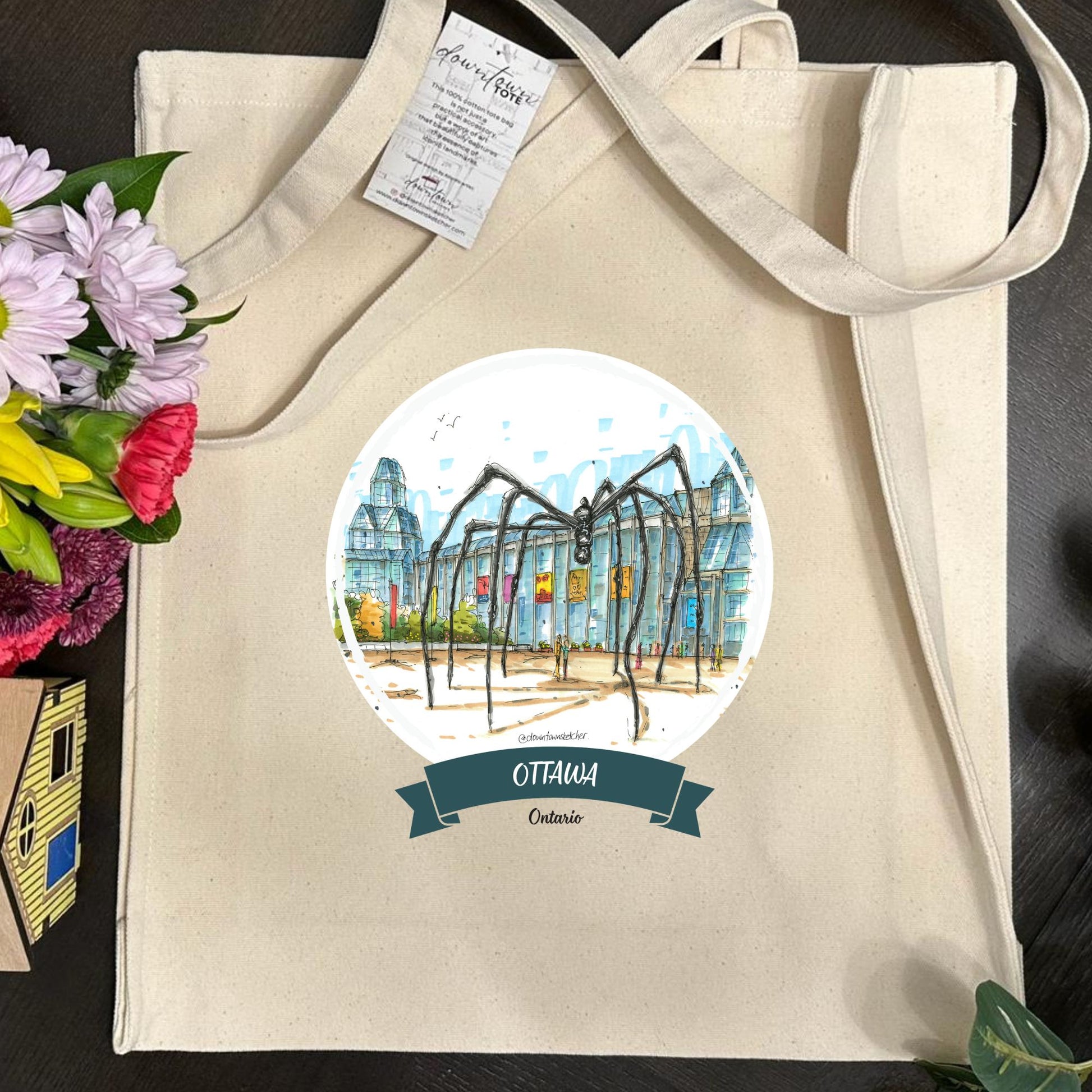 National Gallery of Canada, Maman spider, Ottawa - Downtown Tote Tall
